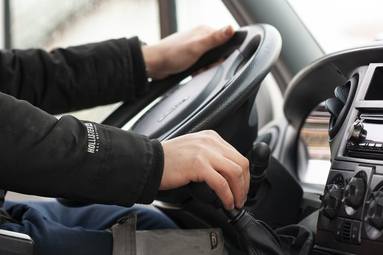 New Manitoba Law Aims to Lock In Affordable Car Insurance for Drivers